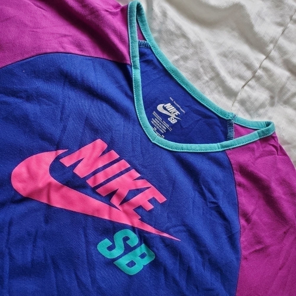 Nike SB Kids Color Block Short Sleeve Tee - Picture 2 of 6